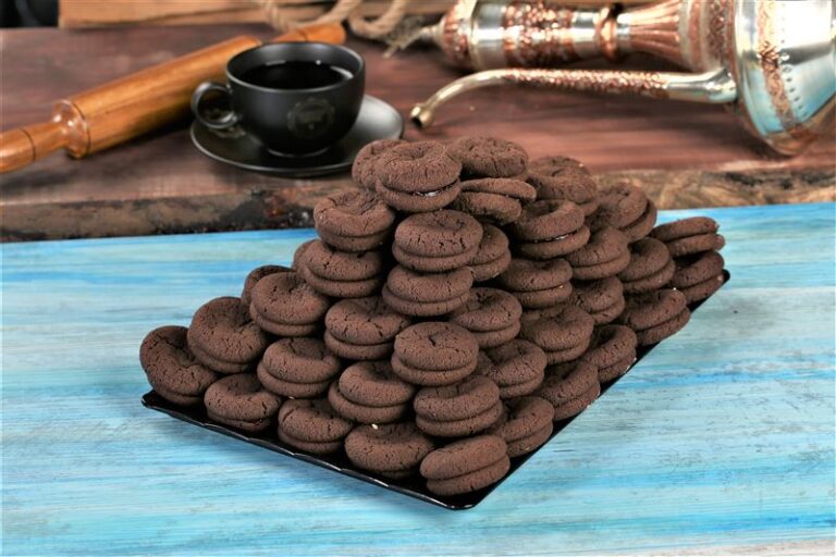 Kakaolu Kremalı Kuru Pasta TARİHİ AYNALI FIRIN